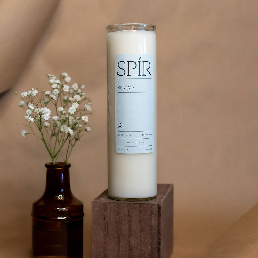 Spír Candle Co | Made In Washington | Revive 14 oz Candle | Local Gift Candles hand poured by underrepresented youth