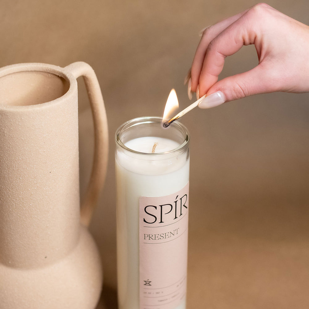 Spír Candle Co | Made In Washington | Present Candle 14 oz | Gifts made by at-risk youth